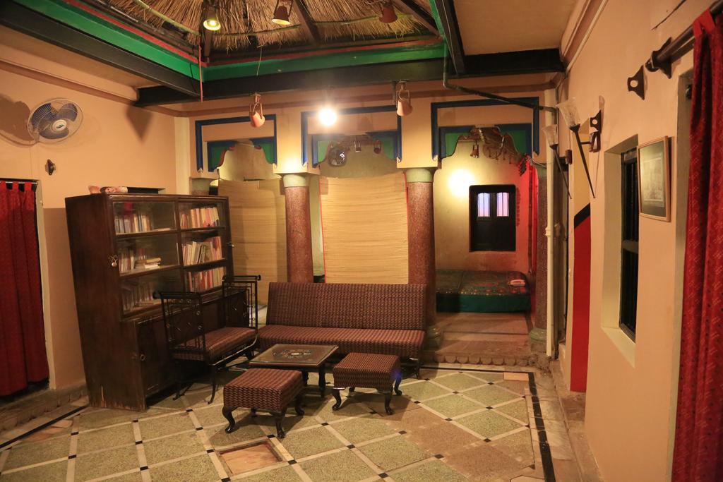 Ram Bhawan Residency Apartment Varanasi Phòng bức ảnh