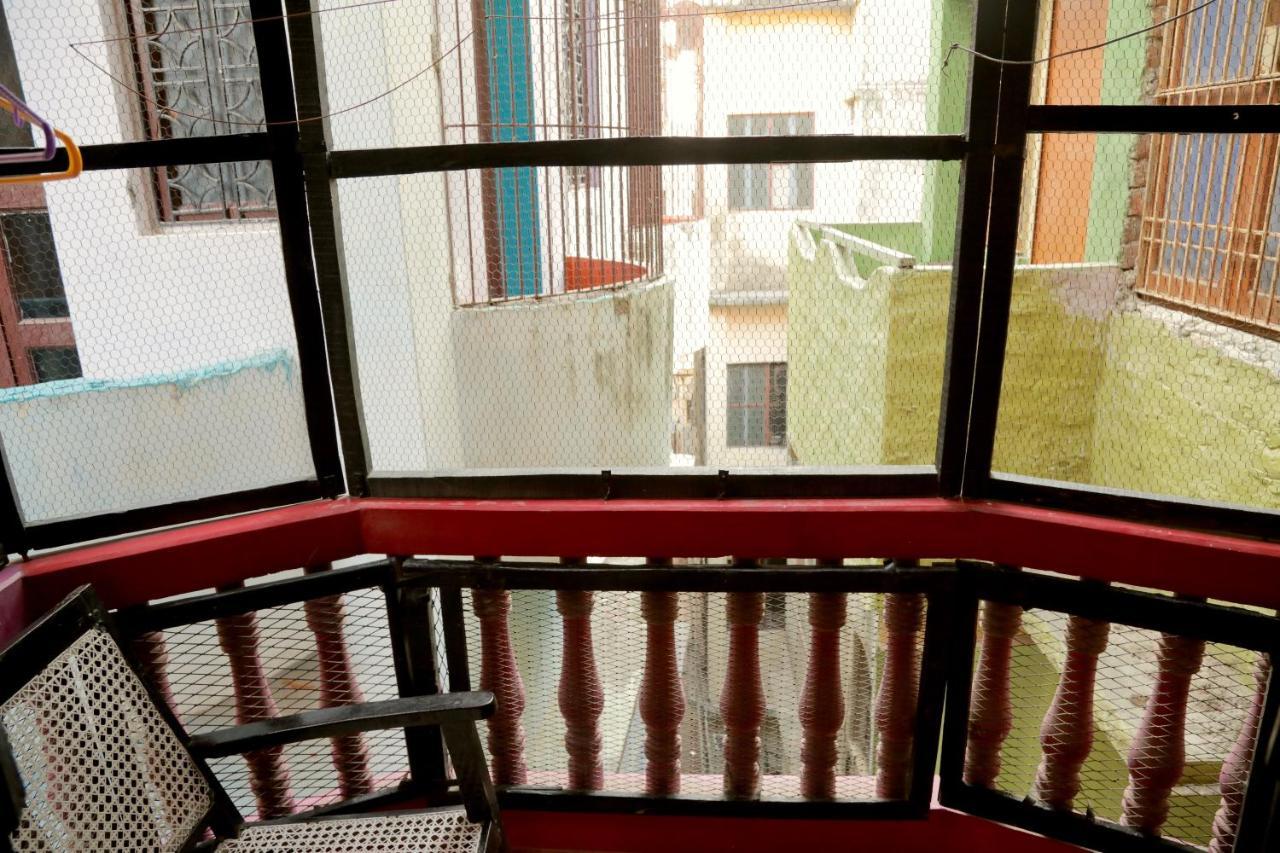 Ram Bhawan Residency Apartment Varanasi Ngoại thất bức ảnh